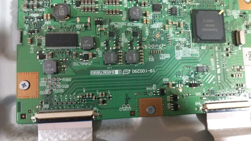 19-100290 , Panasonıc-Tx-L37e30e  Tcon Board