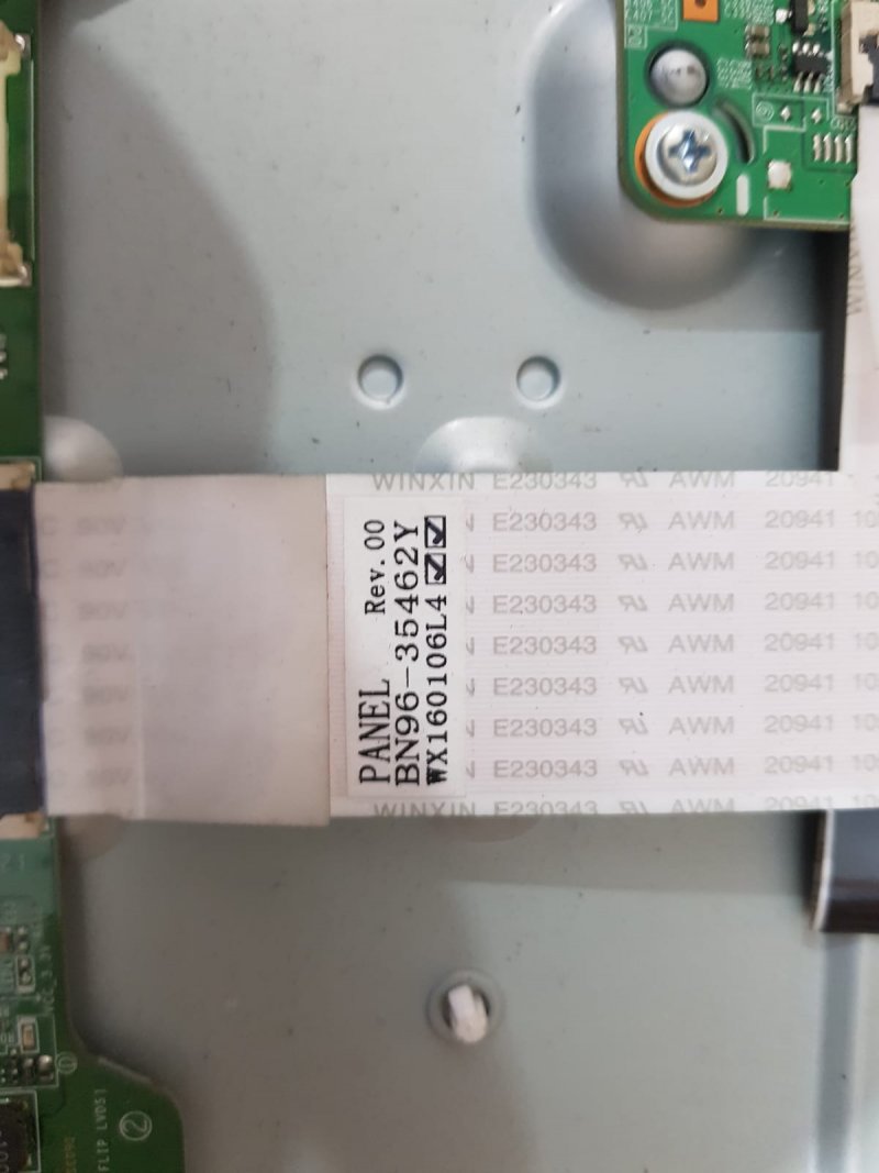 UE32J5373AS ,BN96-35462Y.LVDS KABLO FABRİKA ORJİNALI.