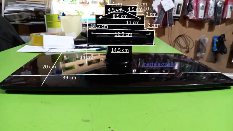 NORDMENDE LC32A10HV STAND , SEHPA AYAK , TV  AYAĞI  İKİNCİ EL