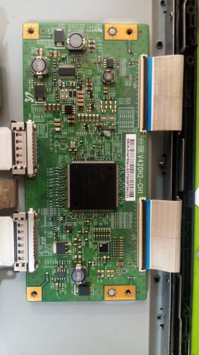 LG 42LD550 V420H2 D047804-L T-CON BOARD